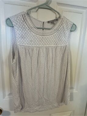 Daniel Rainn White Crochet Yoke Polka Dot Sleeveless Top